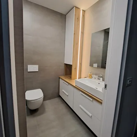 Mezenin Solis Apartment